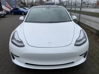 Tesla Model 3 dual motor long range