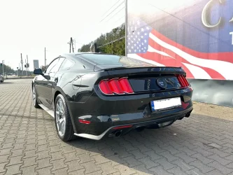 Ford Mustang 5.0 GT auto z ameryki